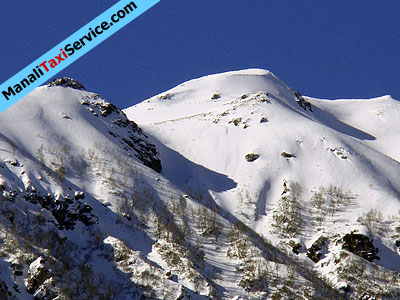 manali sightseeing, sight seeing taxi, manali taxi sightseeing, off season taxi rates manali, sight seeing around manali, manali local taxi tours, manali tourist attractions, manali to rohtang pass taxi, sight seeing places near manali.